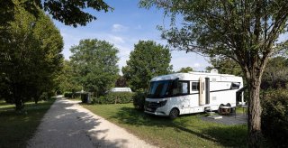 aire camping car fontainebleau